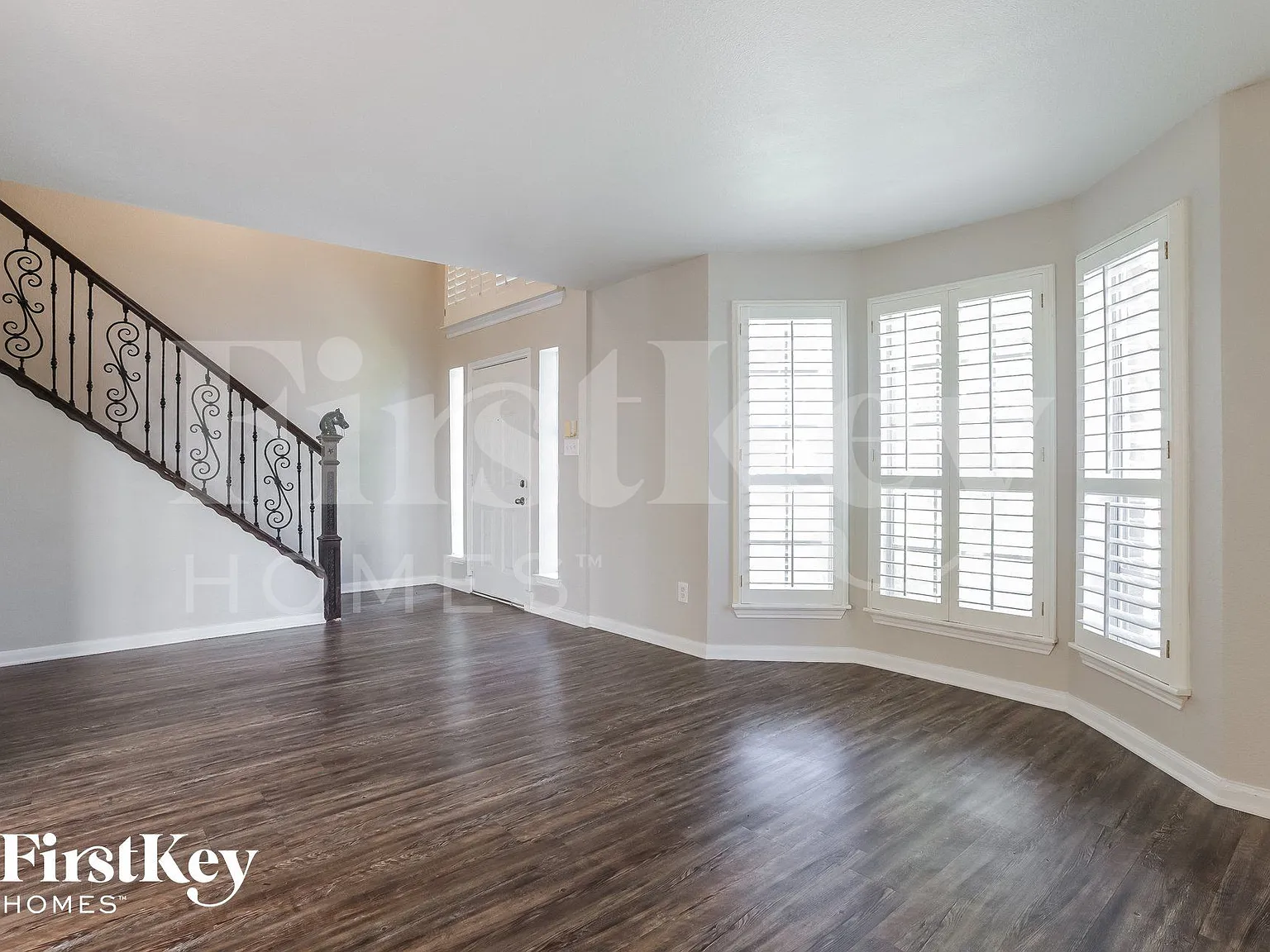 4 bed, 2.5 bath, 2482 sqft, $2,680 — Photo 4
