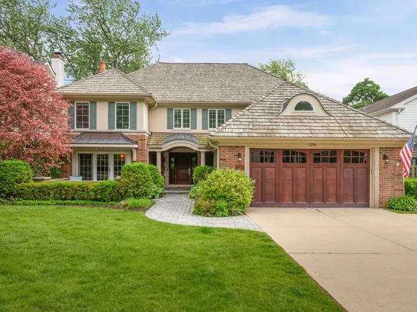 1258 Scott Ave, Winnetka, IL 60093
