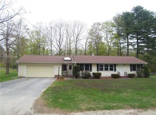 49 Oak St, Mechanic Falls, ME 04256