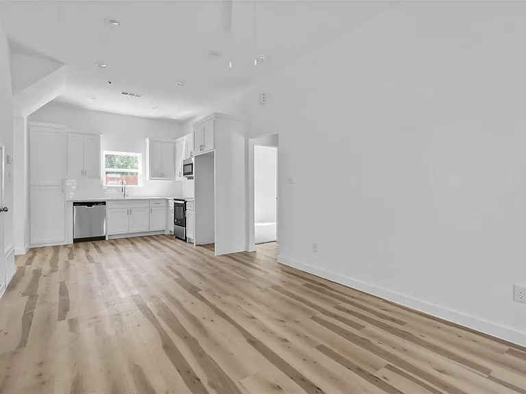 3507 Marshall St #C — Photo 19