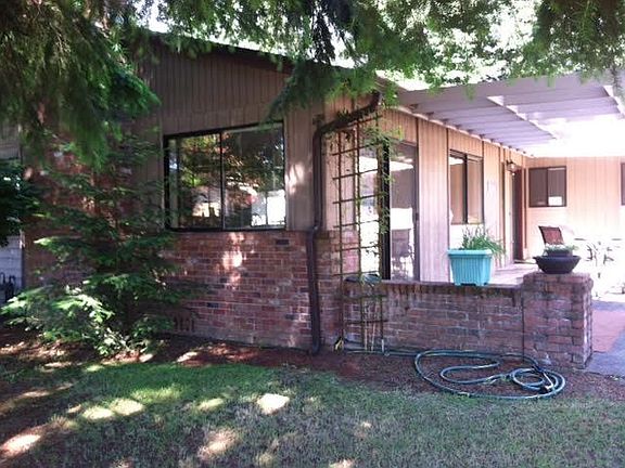 2nd image of 1315 NE 139th Ave