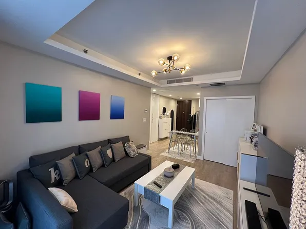 42-18 147th St #2I, Flushing, NY 11355