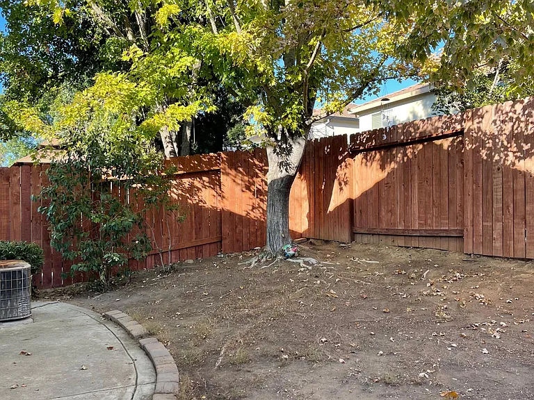 Saddle Horse Way — Photo 26