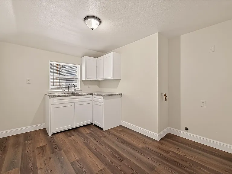 4901 Stimson St #2 — Photo 3