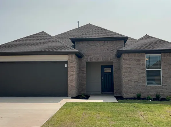 2301 Langford St, Pea Ridge, AR 72751