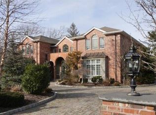 22 Johnson Ave, Englewood Cliffs, NJ