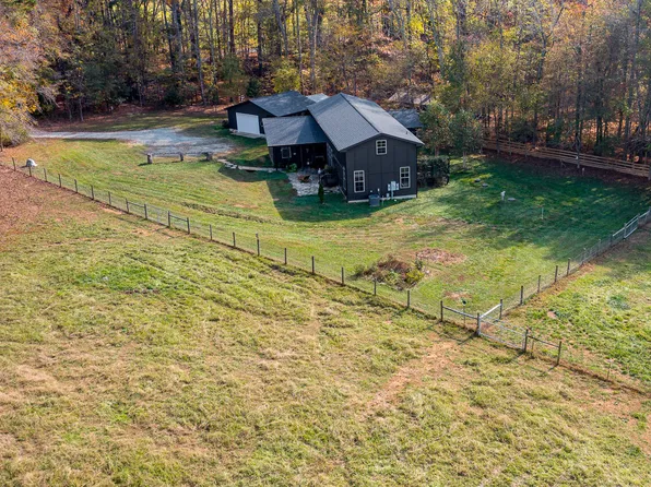 1002 Kenion Rd, Hillsborough, NC 27278