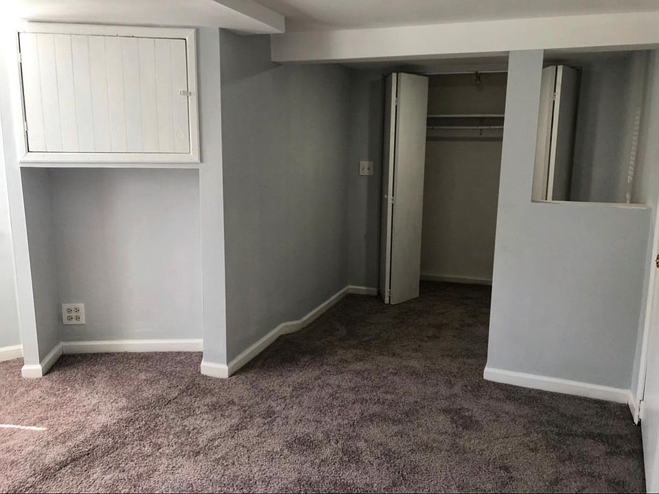 2nd image of 3731 N Sacramento Ave #G