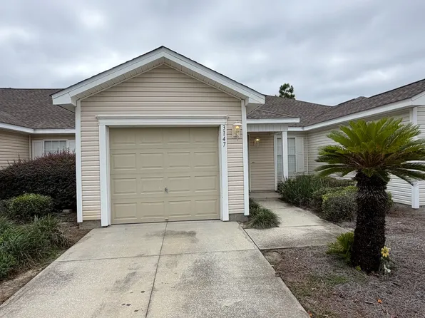 3147 Meadow St, Lynn Haven, FL 32444