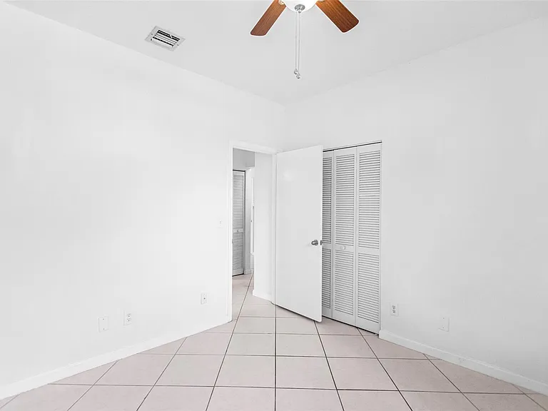15250 SW 49th Ct — Photo 34