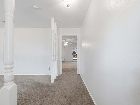 5th image of 2927 Eric Ln