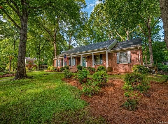 5th image of 9426 Shadow Rock Ct