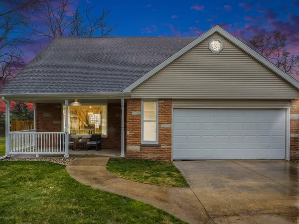 7222 Capri St, Portage, MI 49002