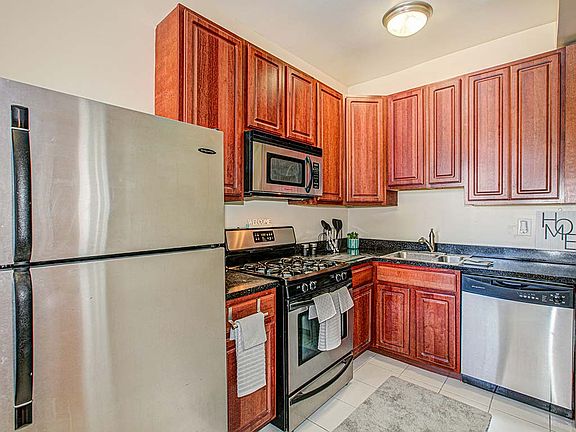 Refrigerator And Kitchen Appliances