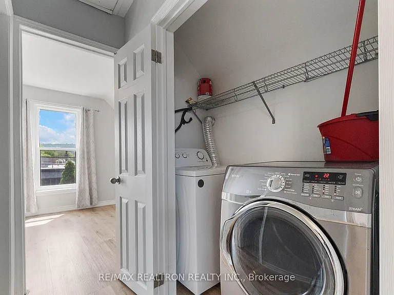 1045 Cannon St E #1 — Photo 18