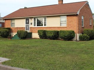 5101 Hollyhock Rd NW, Roanoke, VA 24012