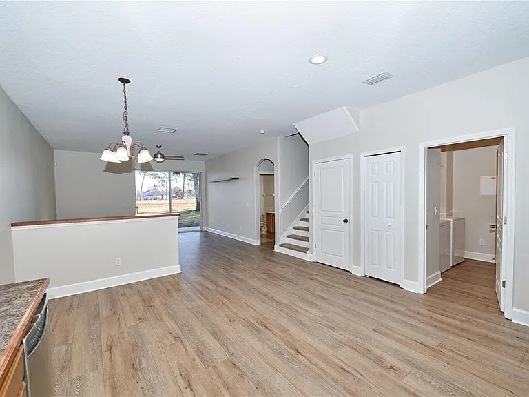 23903 Sardinia Dr — Photo 13