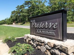 5 Paddock Rd, Oak Bluffs, MA 02557