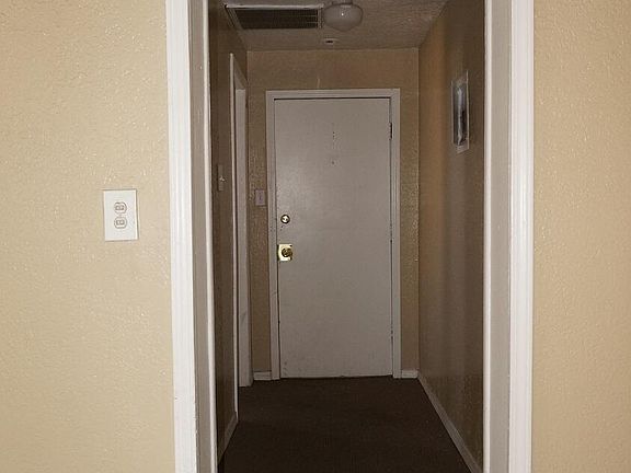 4th image of 419 E Schuster Ave APT 8