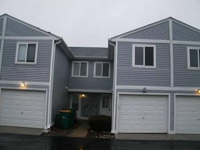 1st image of 529 Meadow Green Ln