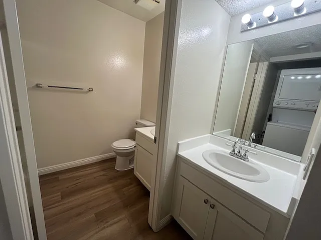 Sherman Way Townhomes — Photo 21