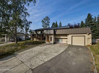 521 E 46th Pl, Anchorage, AK 99503