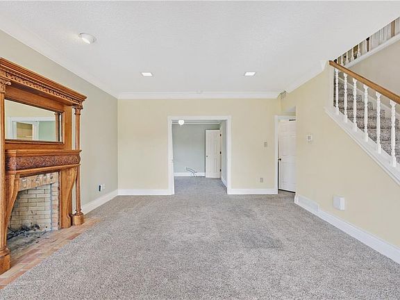 5th image of 4304 Oak Branch Ct
