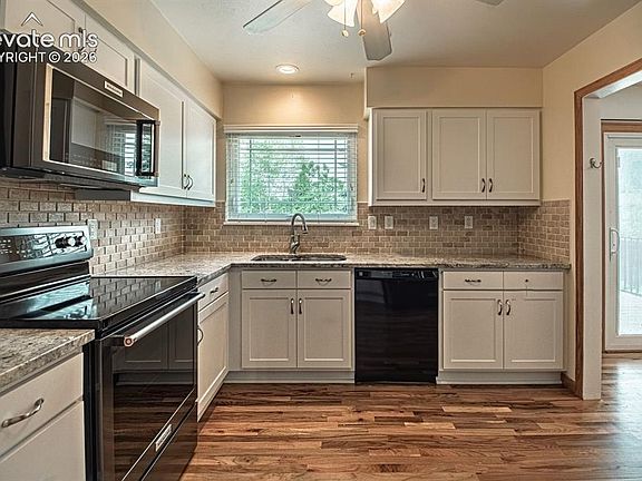 2nd image of 4718 Misty Dr