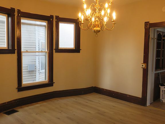 2nd image of 1126 N D St #1