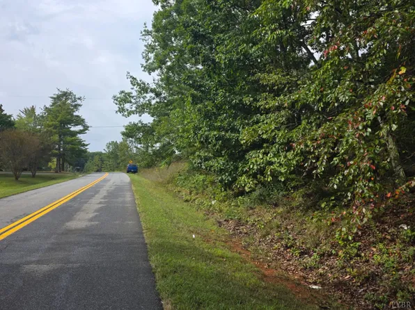 421 Morning Star Rd, Appomattox, VA 24522