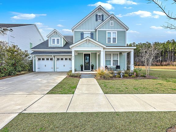 2nd image of 212 Clearblue Loop