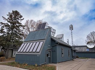 1010 W 7th St, Winona, MN 55987