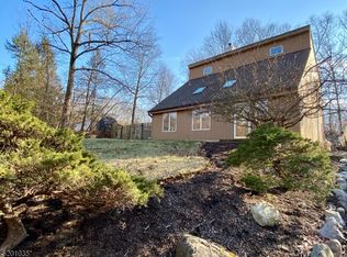 15 The Trl, Hackettstown, NJ 07840
