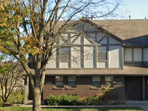 7037 N Fisk Ct, Kansas City, MO 64151