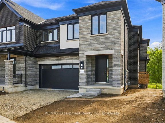 3rd image of 106 Valley Trail Pl