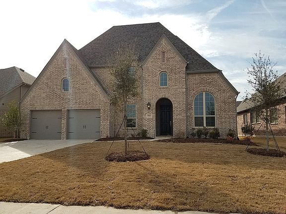 2nd image of 521 Timber Ridge Rd