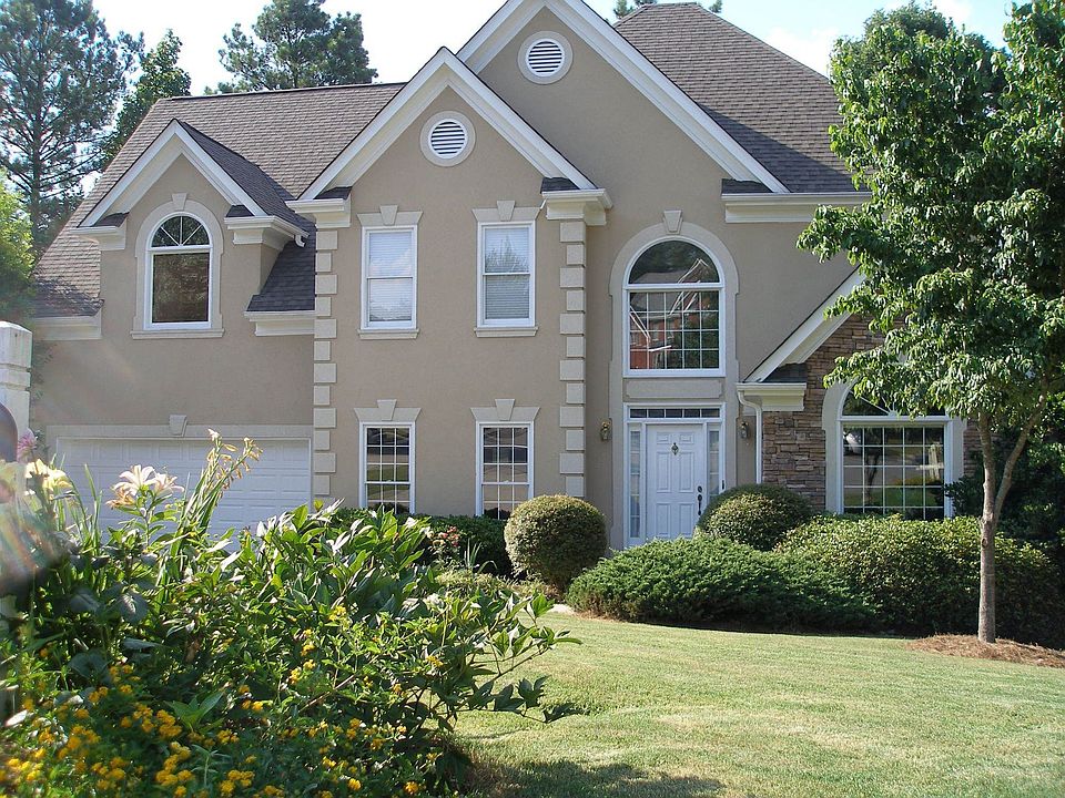 2302 Lake Haven Way