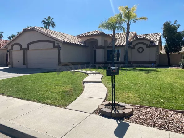 2135 E Brooks St, Gilbert, AZ 85296