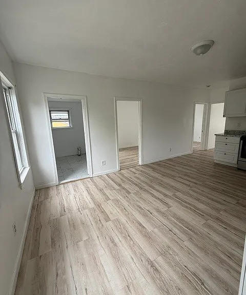 2205 S Main St — Photo 3