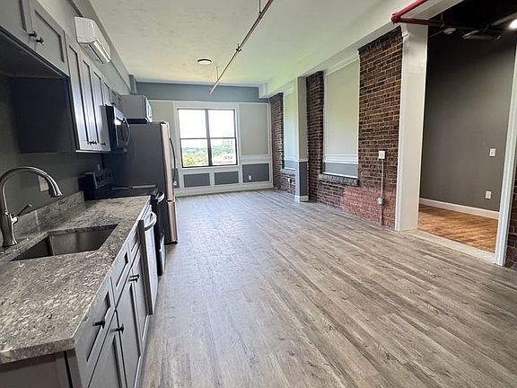 2nd image of 70 Webster St #309