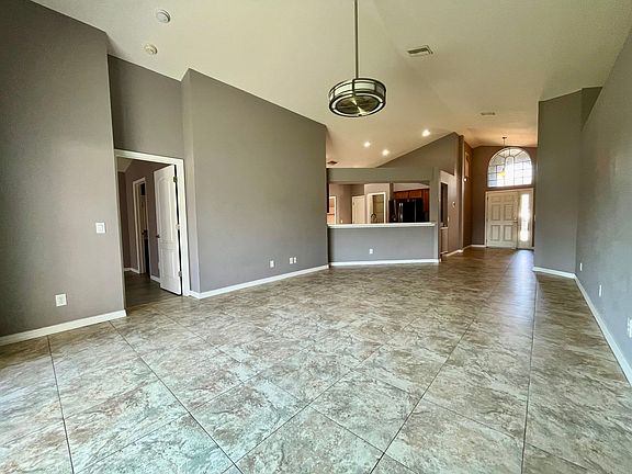 4th image of 3405 Berry Blossom Ln