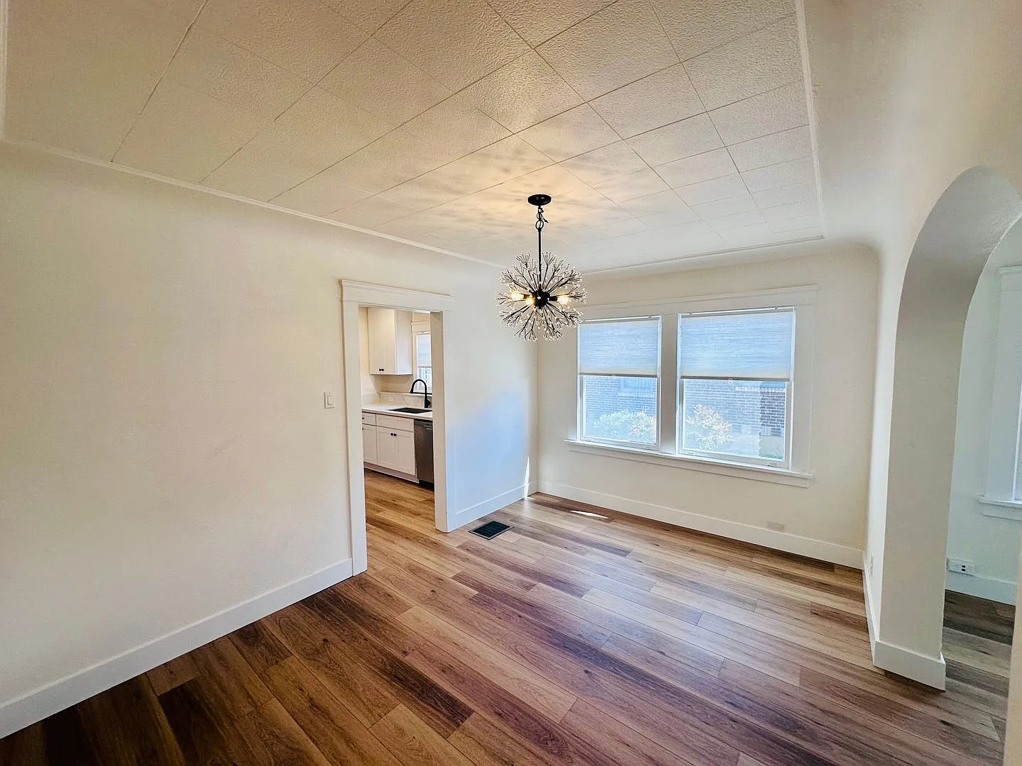 360 Wheeler Avenue — Photo 4
