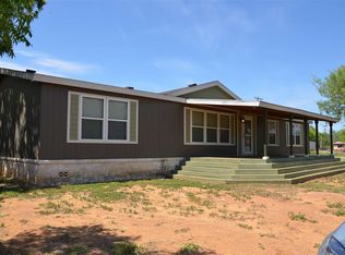 201 Sunrise St, Encinal, TX 78019