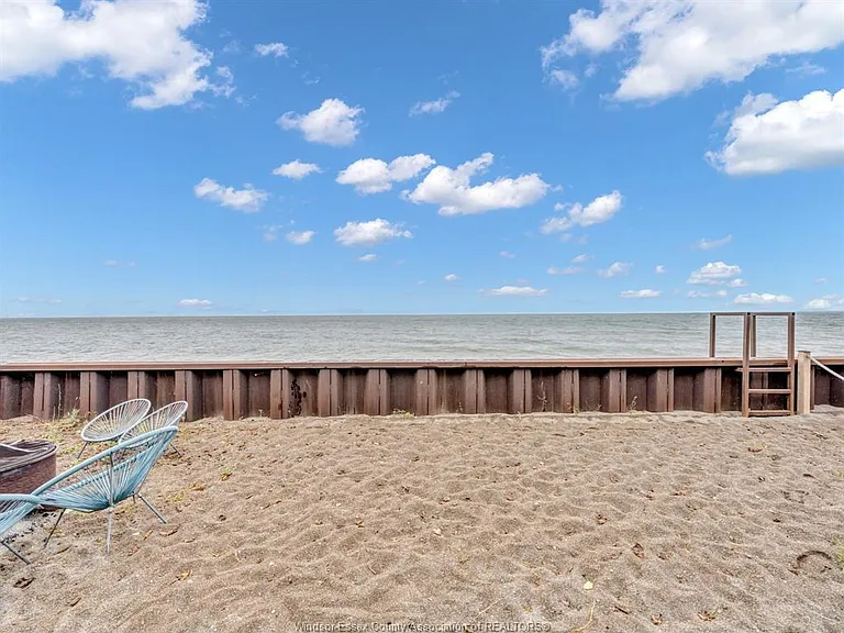 1006 Point Pelee Dr — Photo 26