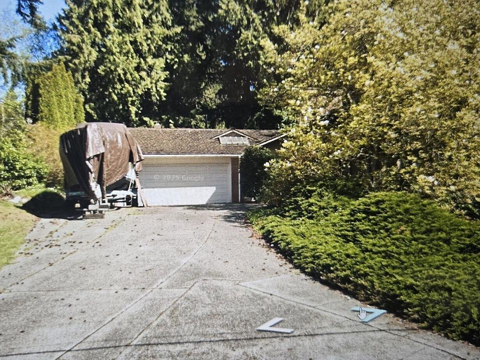 1st image of 10522 NE 187th Street