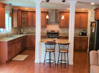 105 Elm St, Shrewsbury, MA 01545