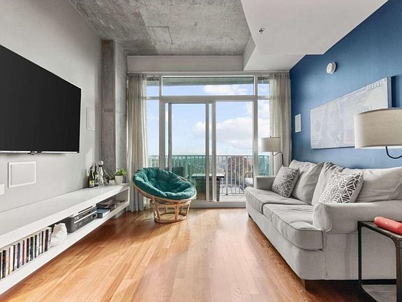 2nd image of 250 Pharr Rd Unit 712