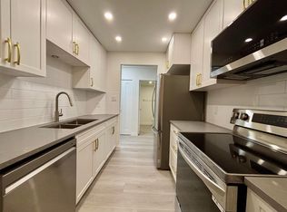 365 Ginger Dr, New Westminster, BC