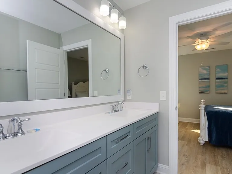 507 N Fort Fisher Blvd — Photo 35