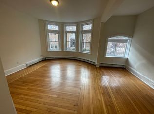 17 Fairbanks St #13, Brookline, MA 02446